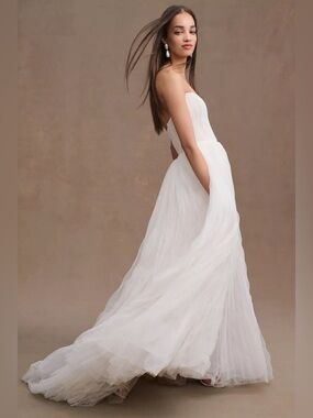 Watters
Magali Strapless Pleated Mesh Wedding Gown